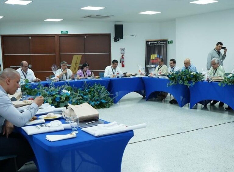 FEDECAJAS FORTALECIÓ EN VILLAVICENCIO SU ALIANZA ‘CAJAS PARA TODOS’