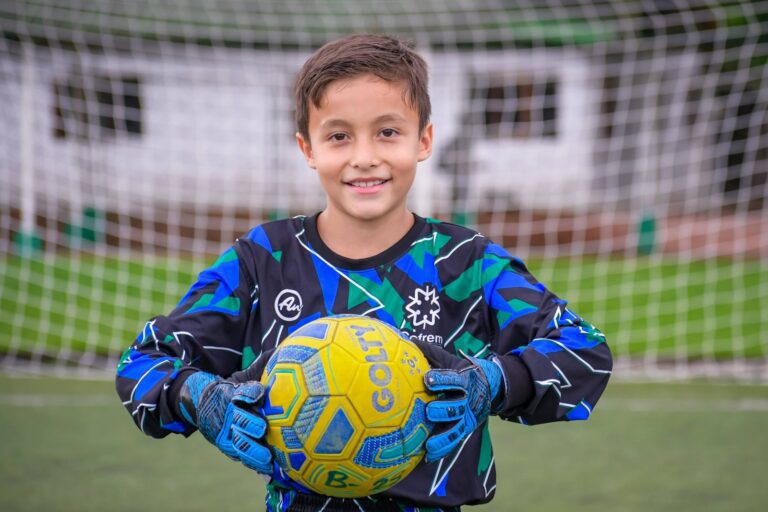 COFREM TIENE DISPONIBLES INSCRIPCIONES EN LAS ESCUELAS DE ARQUEROS DE FÚTBOL Y DE BALONCESTO