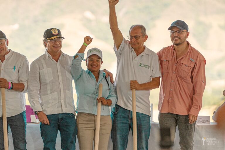 LA AGENCIA NACIONAL DE TIERRAS ENTREGARÁ MÁS DE 50 MIL HECTÁREAS A CAMPESINOS Y VÍCTIMAS DEL CONFLICTO ARMADO, DURANTE EL MES DE OCTUBRE