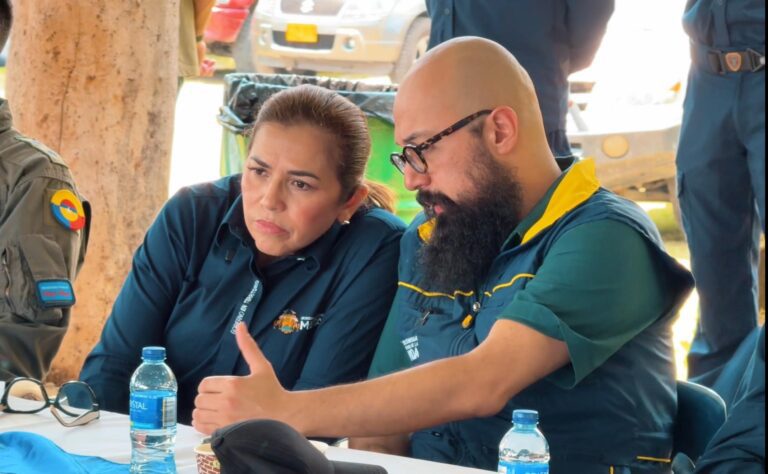 Gobernadora Rafaela Cortés y director de la UNGRD toman decisiones en conjunto para atender emergencias por la temporada de lluvias en el Meta