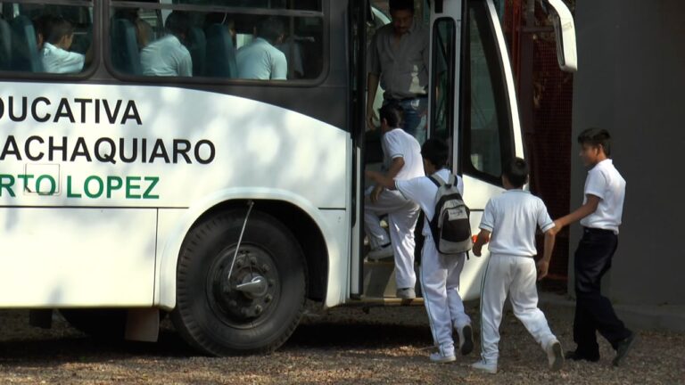 En riesgo está el transporte escolar de 12.000 estudiantes en el Meta, debido a la no expedición del Decreto del cierre del bienio 2023-2024 de regalías por parte del Gobierno Nacional.