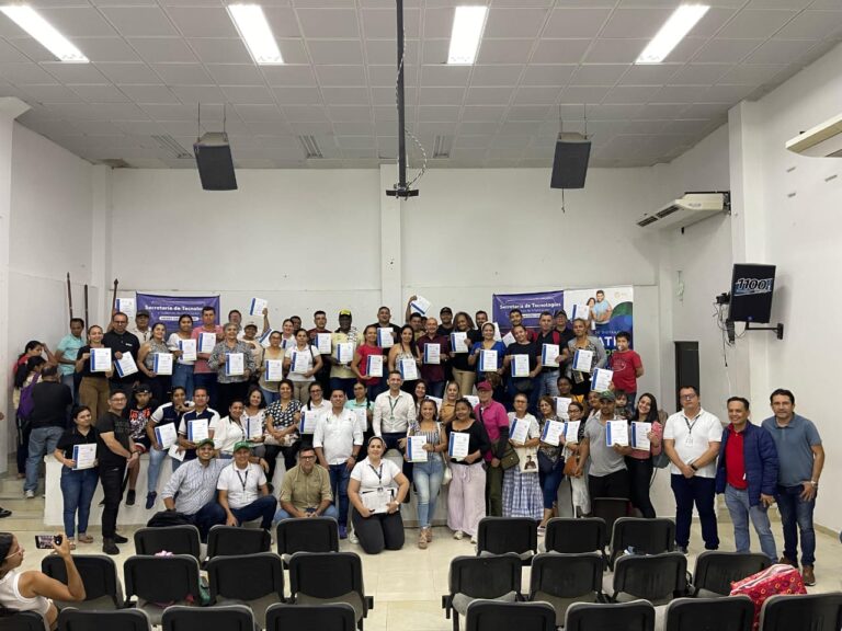 100 emprendedores de Granada se capacitan en inteligencia artificial y transformación digital para sus negocios