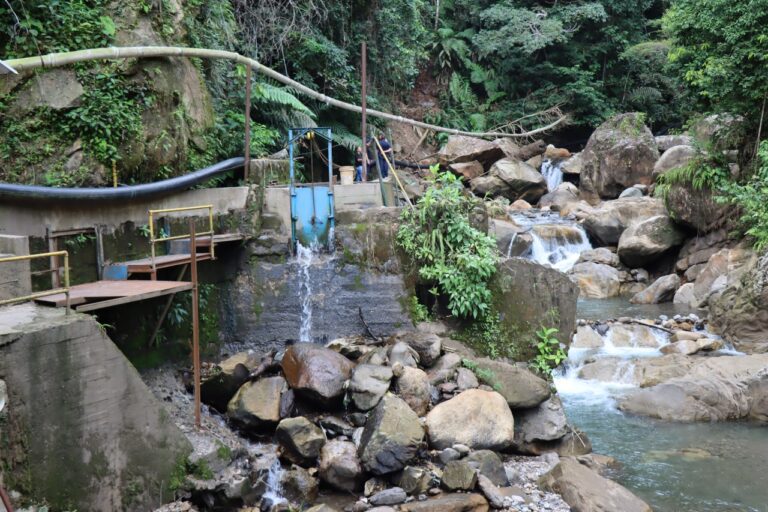 LA EAAV DESMIENTE INTERVENCIÓN EN VÁLVULA DE LA COMUNA 8 Y REITERA SU COMPROMISO CON LA CONTINUIDAD DEL SERVICIO