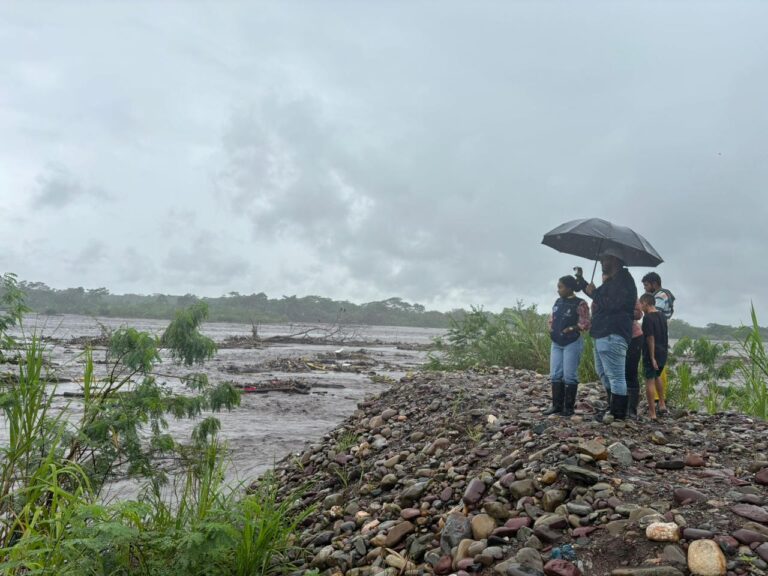 OFICINA DE GESTIÓN DEL RIESGO EVALÚA AFECTACIONES POR AUMENTO DEL CAUDAL DEL RÍO GUATIQUÍA