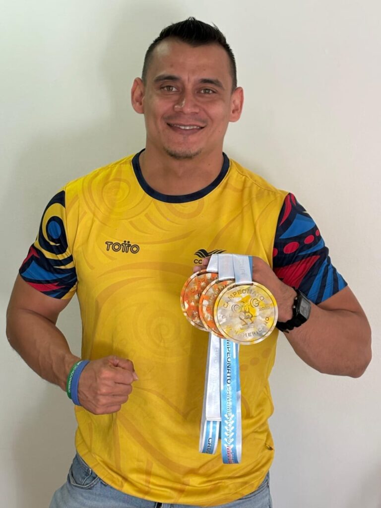 El pesista Hugo Montes deja en lo más alto del podio al país y al departamento del Meta, en el Panamericano de Pesas 2025