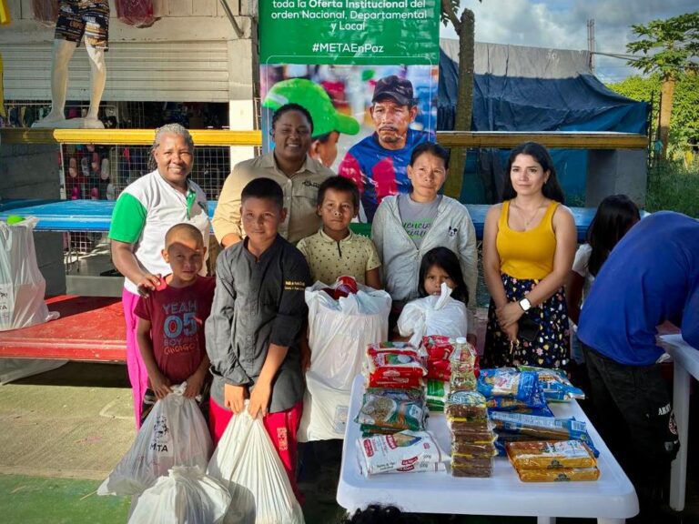 Gobernación del Meta entrega ayuda humanitaria a comunidad indígena desplazada de Mapiripán