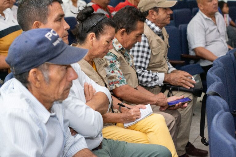 CON RESPALDO INSTITUCIONAL, CIUDADANOS SE ORGANIZAN PARA VIGILAR EMPRESAS DE SERVICIOS PÚBLICOS