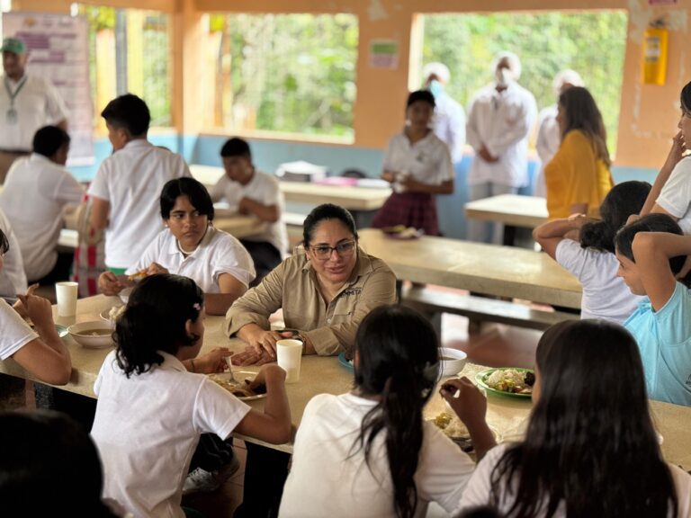 Secretaria de Educación verifica calidad de alimentación escolar en la institución educativa Héctor Duque Jaramillo, en Puerto Lleras