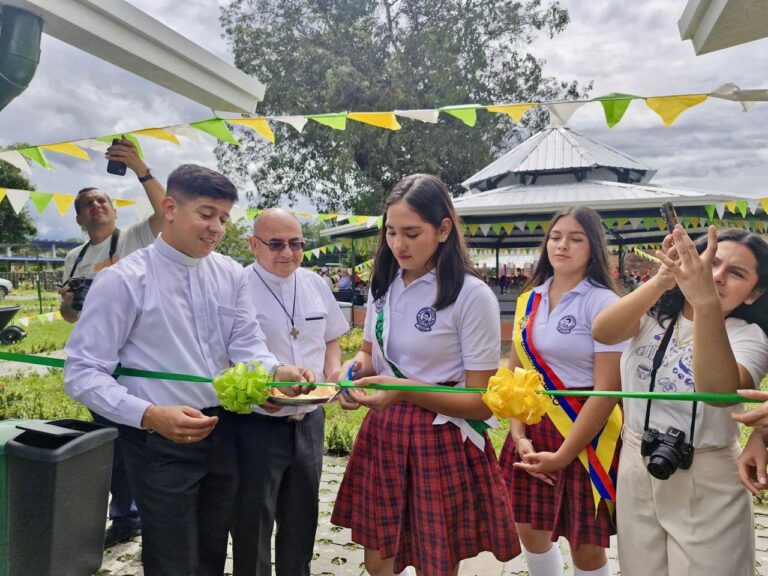 Granada inaugura nuevo escenario ambiental y proyecta su primer vivero satélite en el Meta