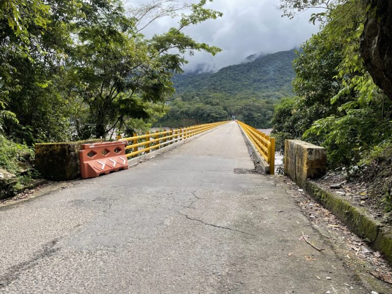 DESDE EL 18 DE AGOSTO HASTA EL 7 DE SEPTIEMBRE HABRÁ CIERRES VIALES TOTALES EN EL PUENTE ANTIGUO DEL GUATIQUÍA