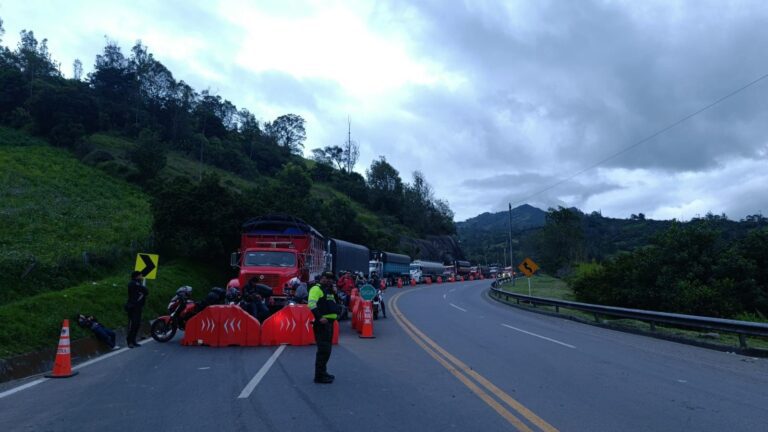 INICIA PLAN PILOTO DE MOVILIDAD EN LA VARIANTE DE LA VÍA BOGOTÁ-VILLAVICENCIO