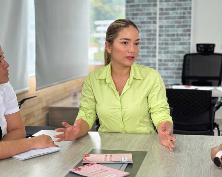 Secretaría de la Mujer del Meta activa ruta de acompañamiento psicosocial y jurídico, a familiares de Julieth Fernanda León Jara, asesinada en Villavicencio
