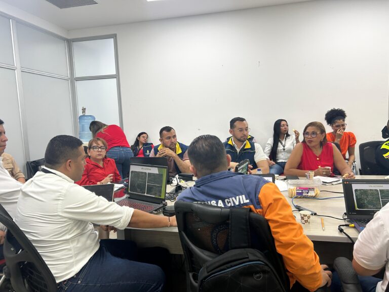 Gobernación del Meta mantiene articulación institucional para garantizar movilidad en la vía El Calvario – Villavicencio