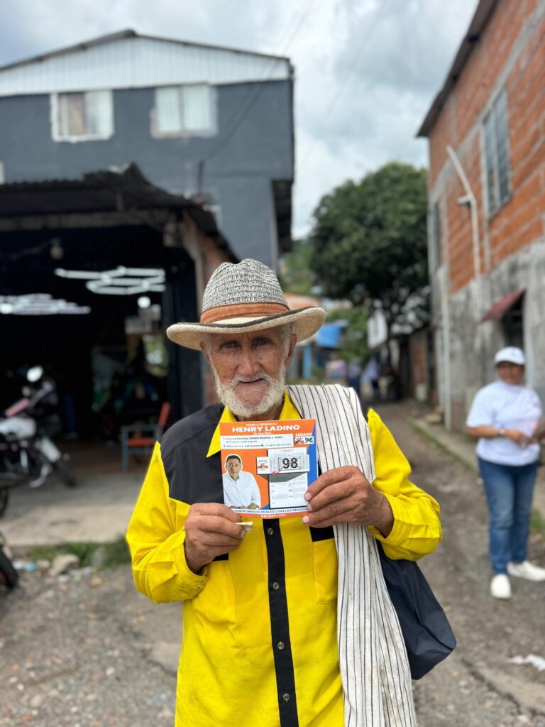 Henry Ladino consolida respaldos nacionales y celebra una semana de victorias para su campaña al Senado