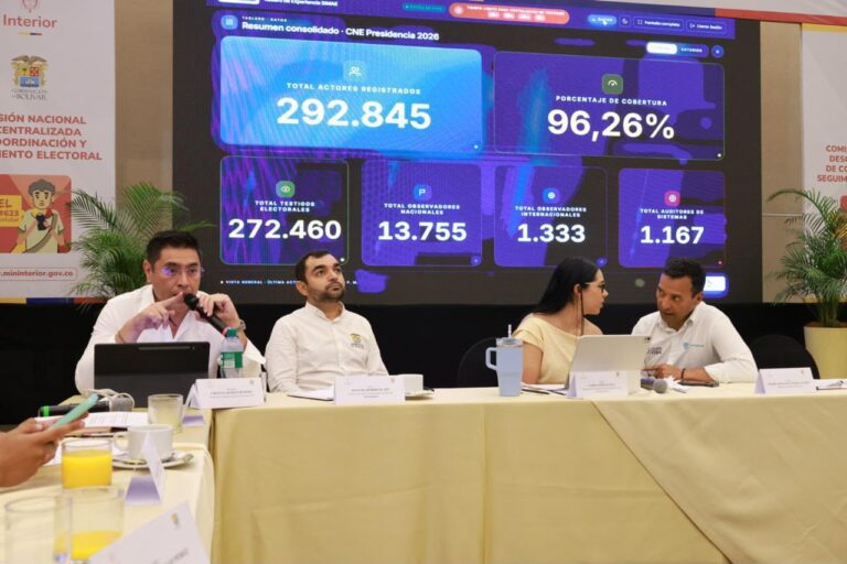 Seguimos haciendo historia con vigilancia electoral: más de 370 mil testigos electorales acreditados por el CNE para las elecciones del 31 de mayo