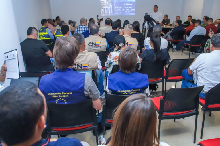 Observadores internacionales acreditados por el CNE llegan a los territorios para vigilancia en las presidenciales del 31 de mayo
