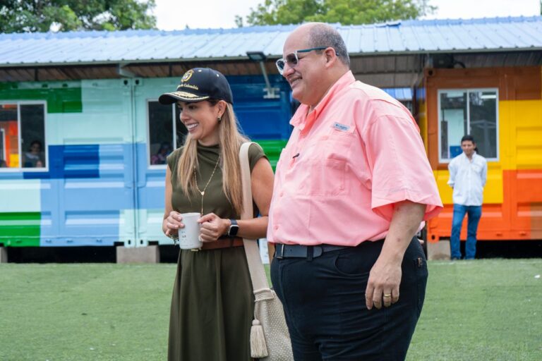 COFREM INAUGURA DOS NUEVAS SEDES EDUCATIVAS Y LE APUESTA AL FUTURO DE MILES DE FAMILIAS METENSES